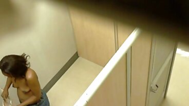 ניצוצות עפים בין סטויה לג'יימס דין